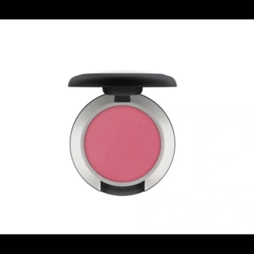 MAC SOFT MATTE EYE SHADOW-Fall in Love